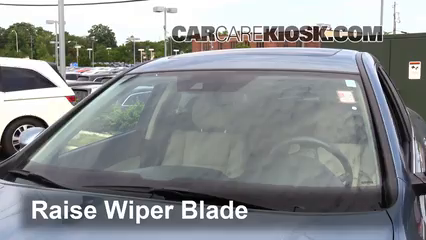 2013 Honda Crosstour EX-L 2.4L 4 Cyl. Windshield Wiper Blade (Front) Replace Wiper Blades